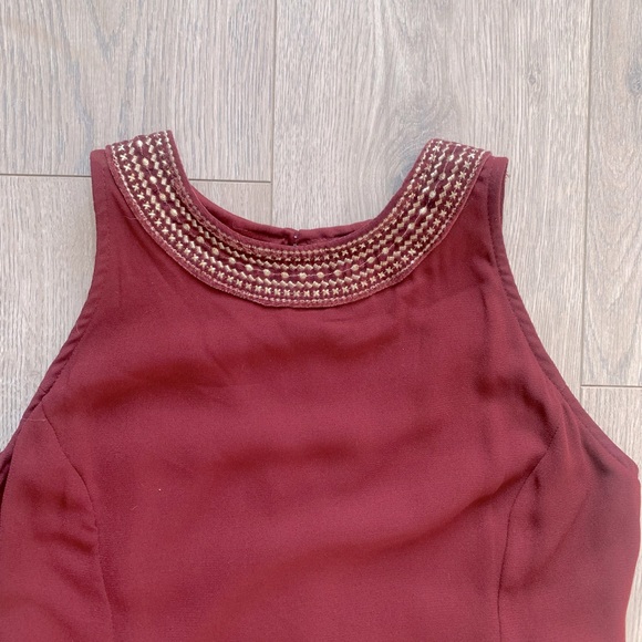 Flowy Red High Neck Dress with Gold Detailing - Picture 2 of 6